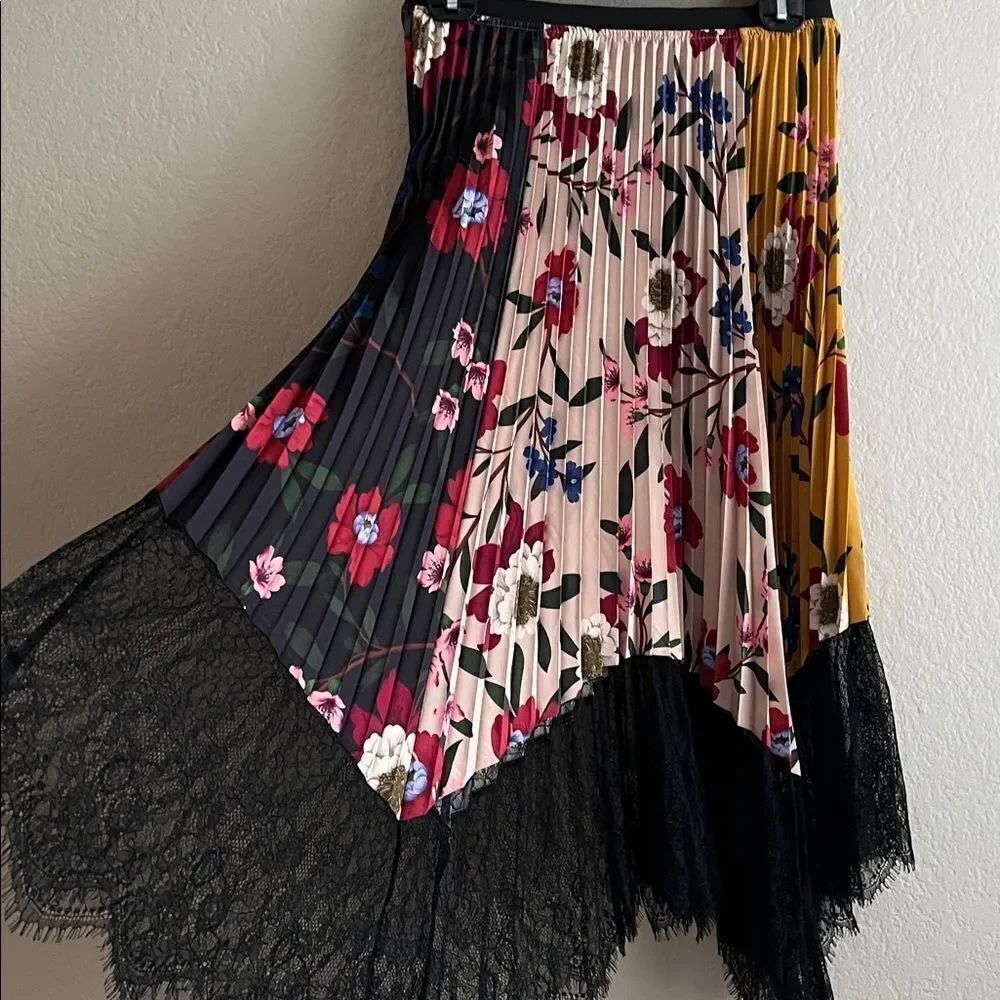 French Connection Women's Eloise Crinkle Floral-Print Midi Skirt in Size 0